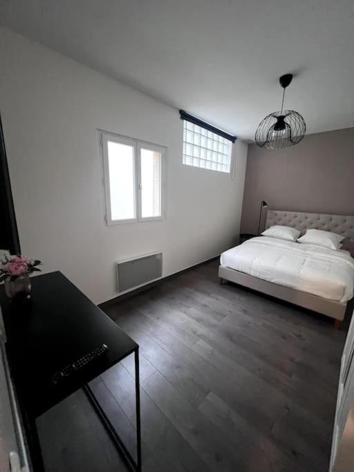 Stea Guesthouse Proche Paris Вильнёв-ле-Руа Экстерьер фото